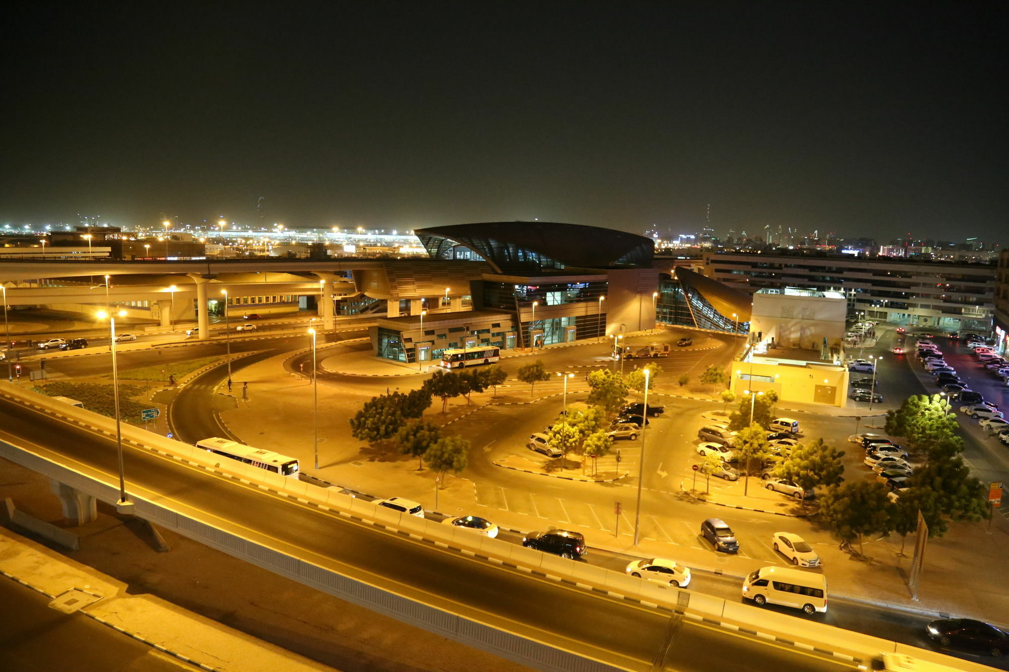 Abjad Grand Hotel Dubai Exterior photo